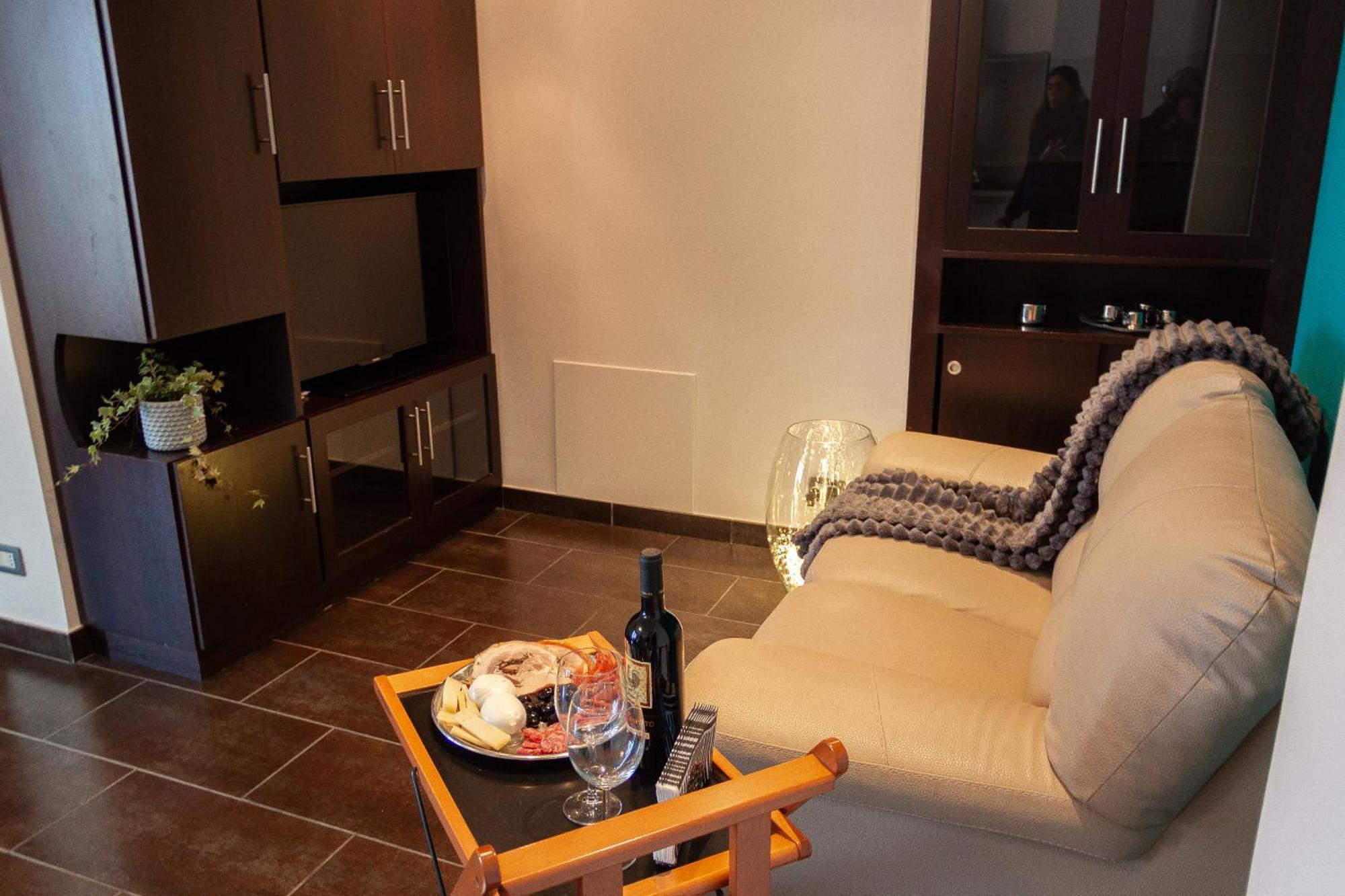 A Casa Di Marco Guesthouse - Apt Di Ciampino E Stazione Per Roma 马里诺 外观 照片
