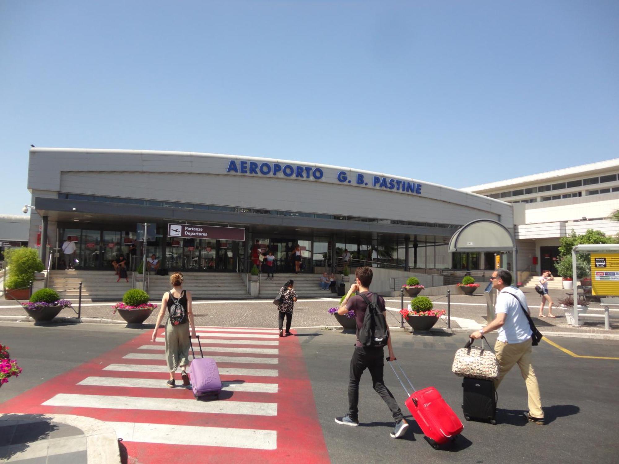 A Casa Di Marco Guesthouse - Apt Di Ciampino E Stazione Per Roma 马里诺 外观 照片